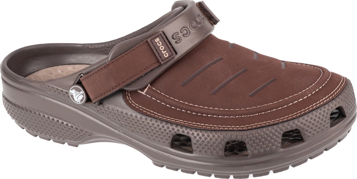 Sabots Crocs Yukon Vista II LiteRide, espresso-mushroom, Taille 43/44