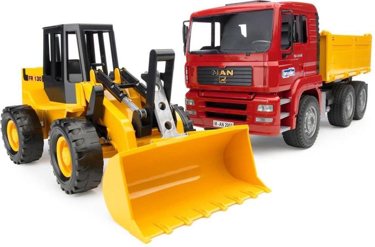 Bruder MAN TGA Construction truck and articulated road loader FR 130
