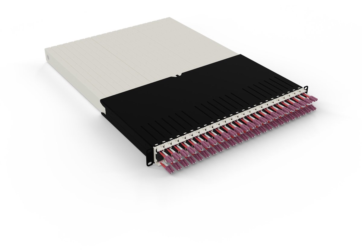 Patchbox .one cable retraction system - retractable