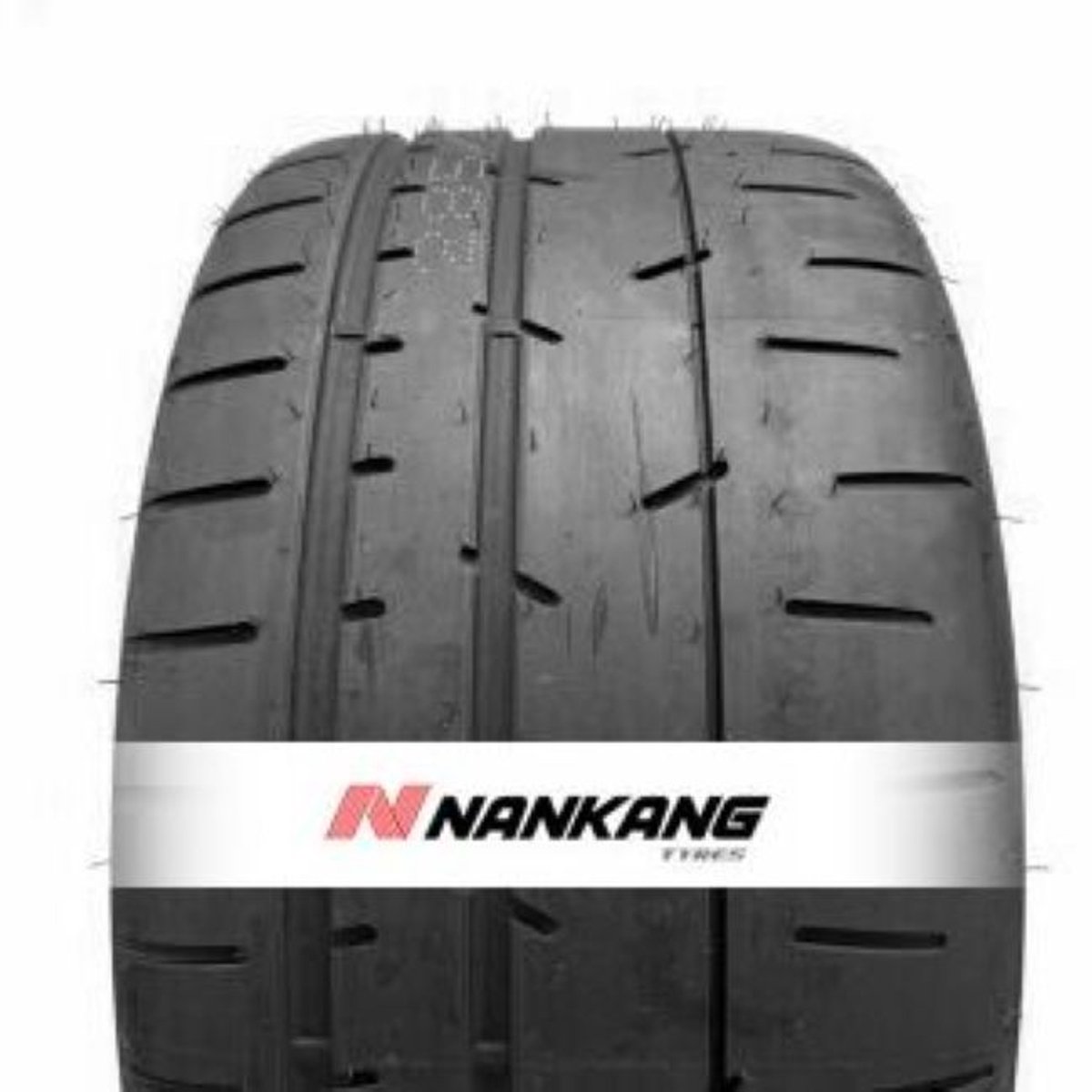 Nankang CR-S Tyre - 235/45 R17