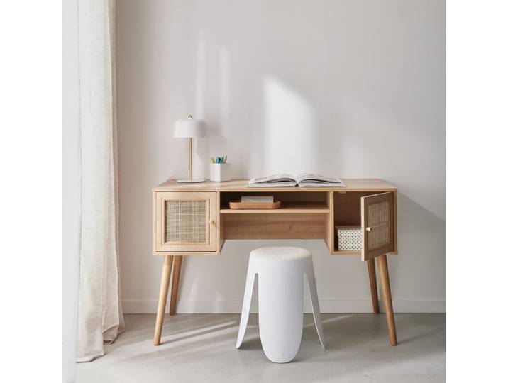 Bureau cannage et décor bois avec 2 portes