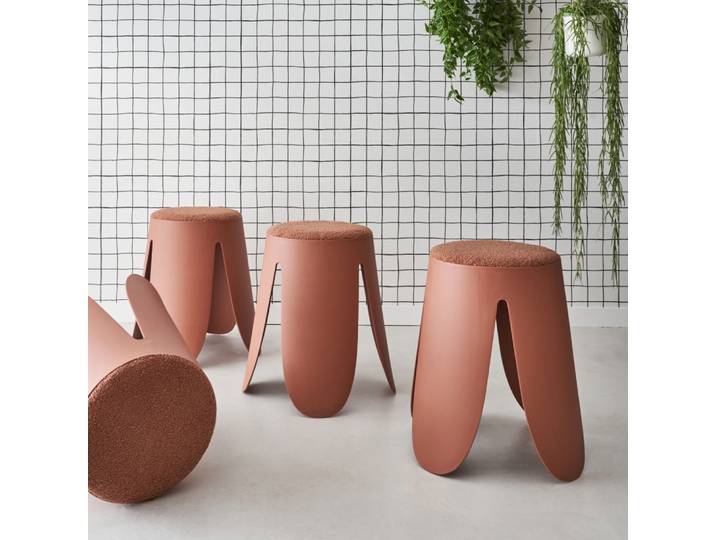 Set de 4 tabourets empilables terracotta, bouclette texturée