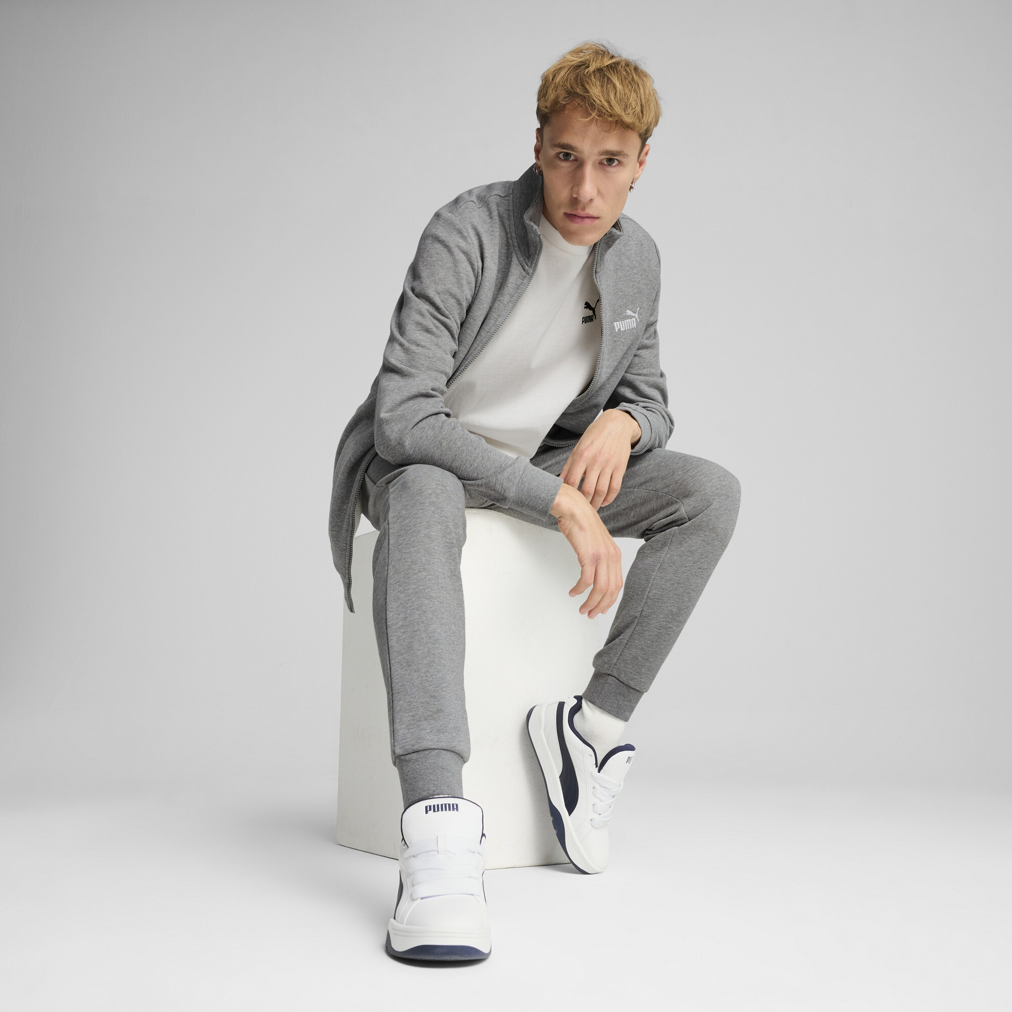 PUMA Essentials Jogginganzug Herren, Kleidung, Medium Grau Heather, S
