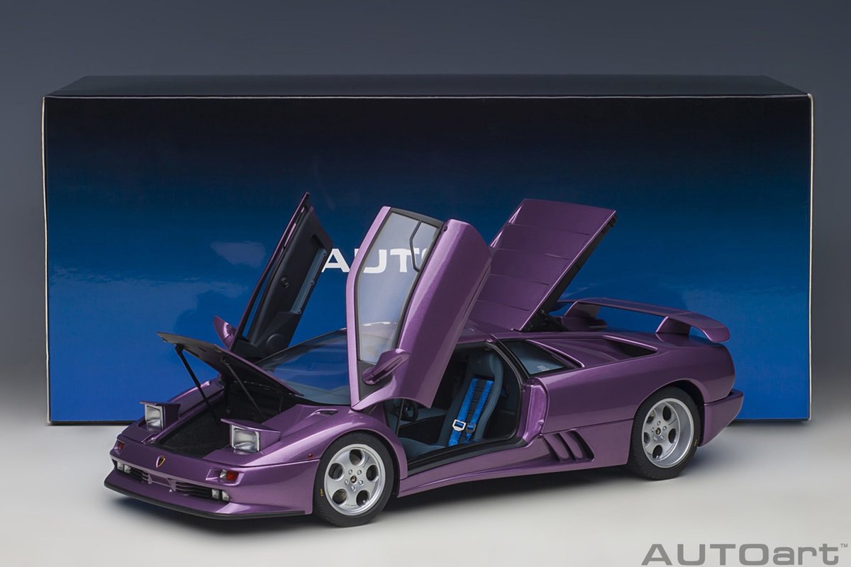 Lamborghini Diablo SE30 Baujahr 1993 violett metallic 1:18 AUTOart
