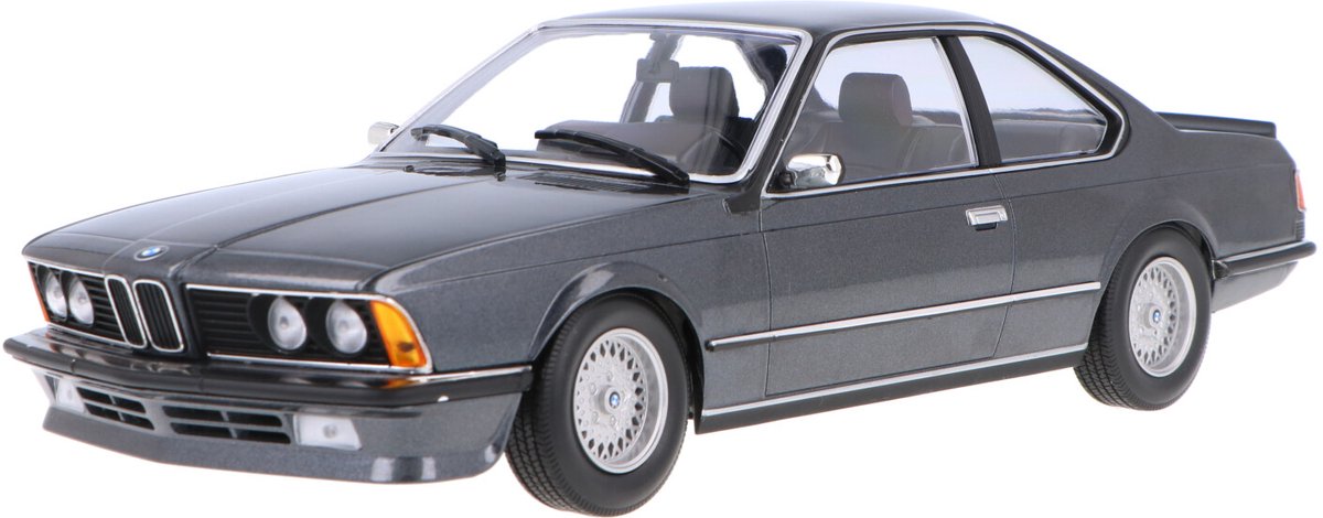 BMW 635 CSi Baujahr 1982 dunkelgrau metallic 1:18 Minichamps