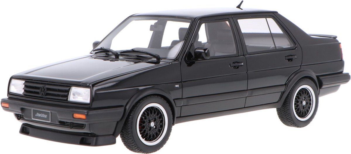 Volkswagen VW Jetta MK2 Baujahr 1987 schwarz 1:18 OttOmobile