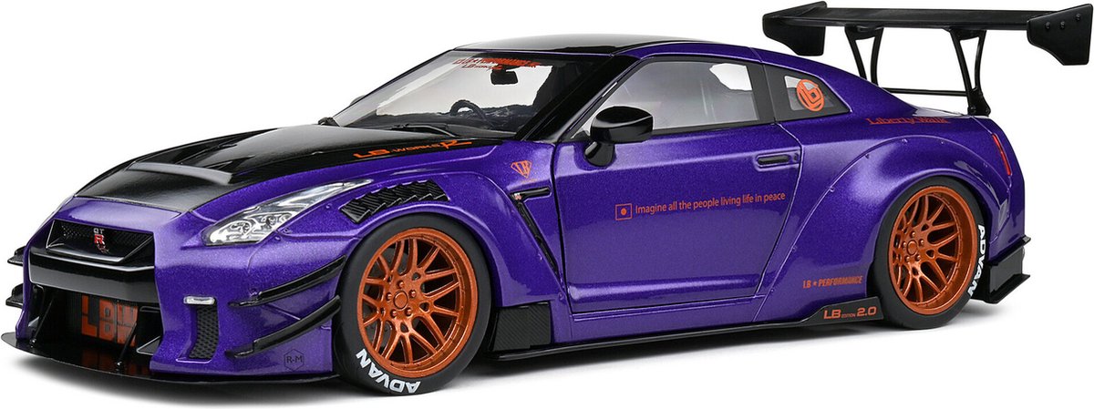 Nissan GT-R (R35) Liberty Walk Body Kit 2.0 2022 Purplezilla 1:18 Solido