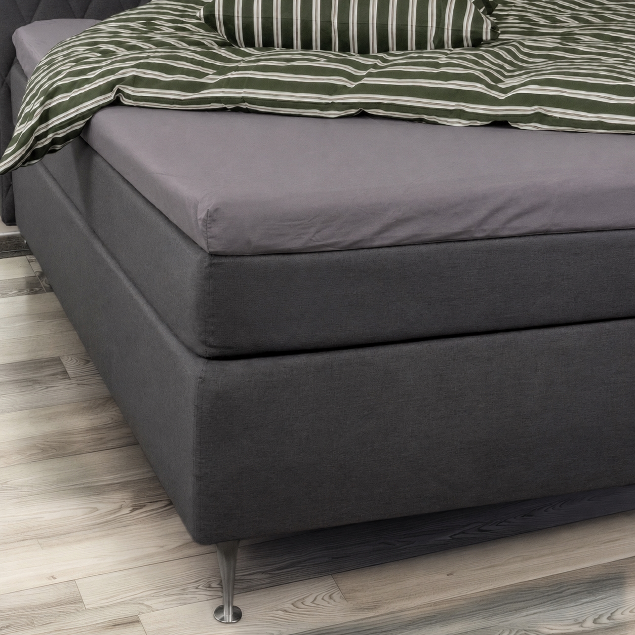 Umschlaglaken 180x210x8 cm - Grau - 100% Baumwollsatin - Laken als Matratzenauflage
