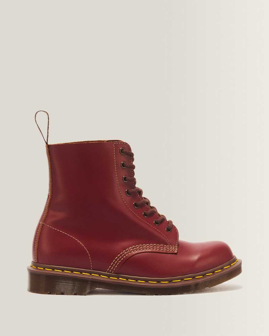 Dr. Martens 10 Vintage, Leder Stiefel in Rot, Größe: 46