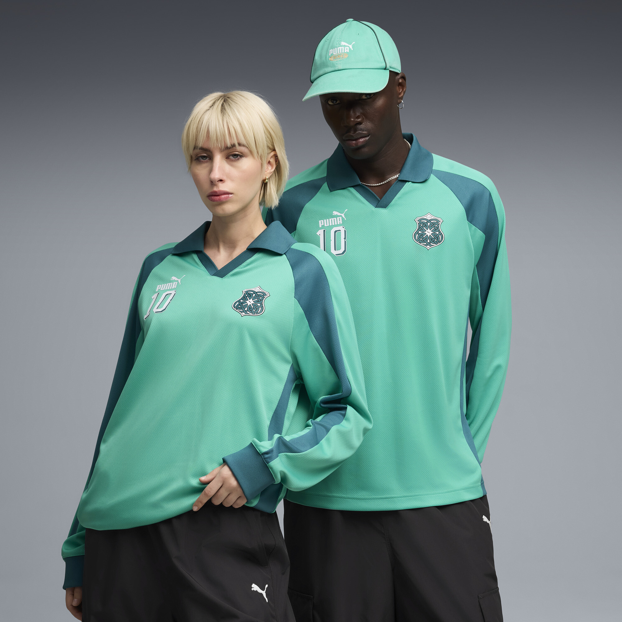 FUTURE.PUMA.ARCHIVE T7 Drill Trikot Unisex, Kleidung, Grün, M