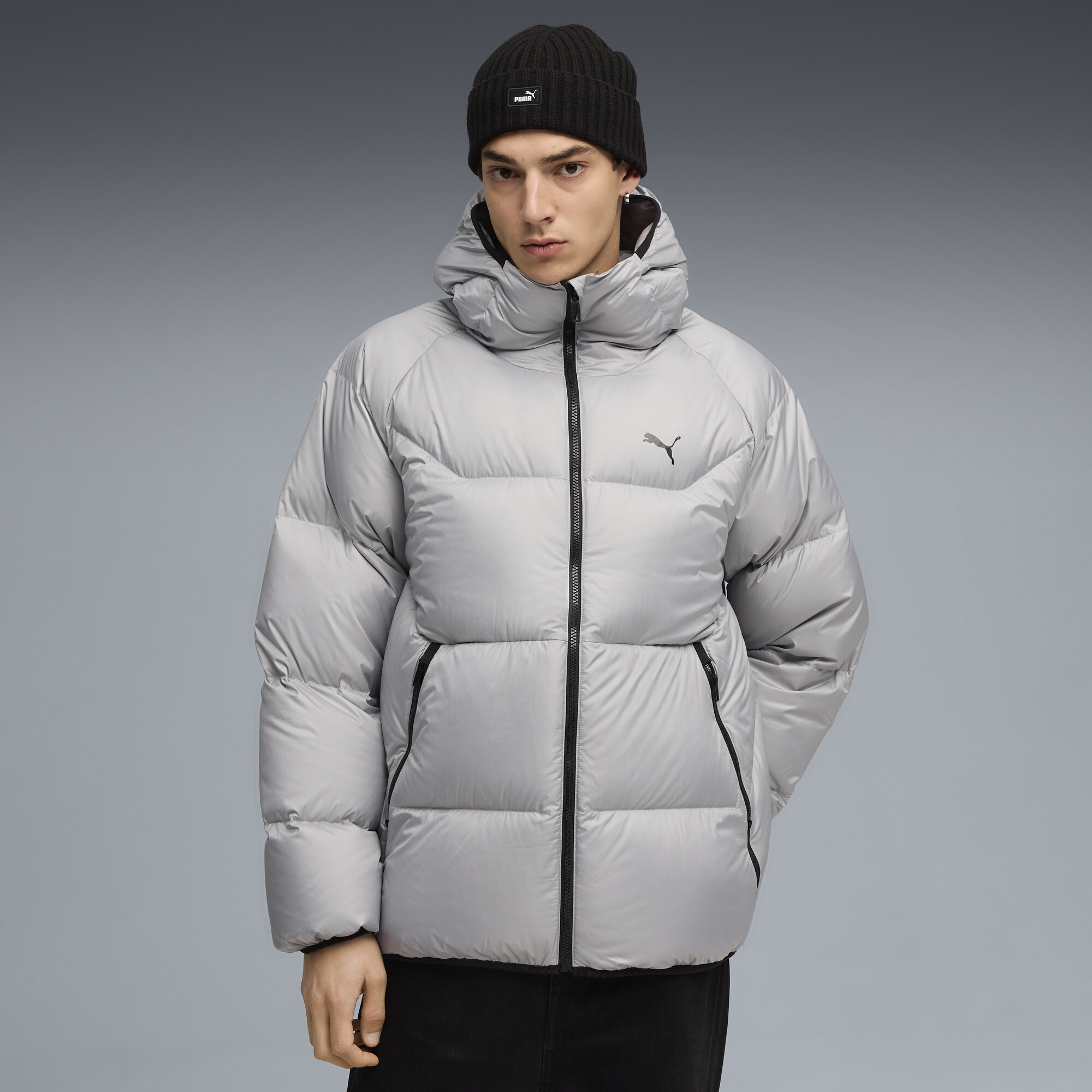 PUMA Daunen-Pufferjacke mit Kapuze Herren, Kleidung, Grau, L