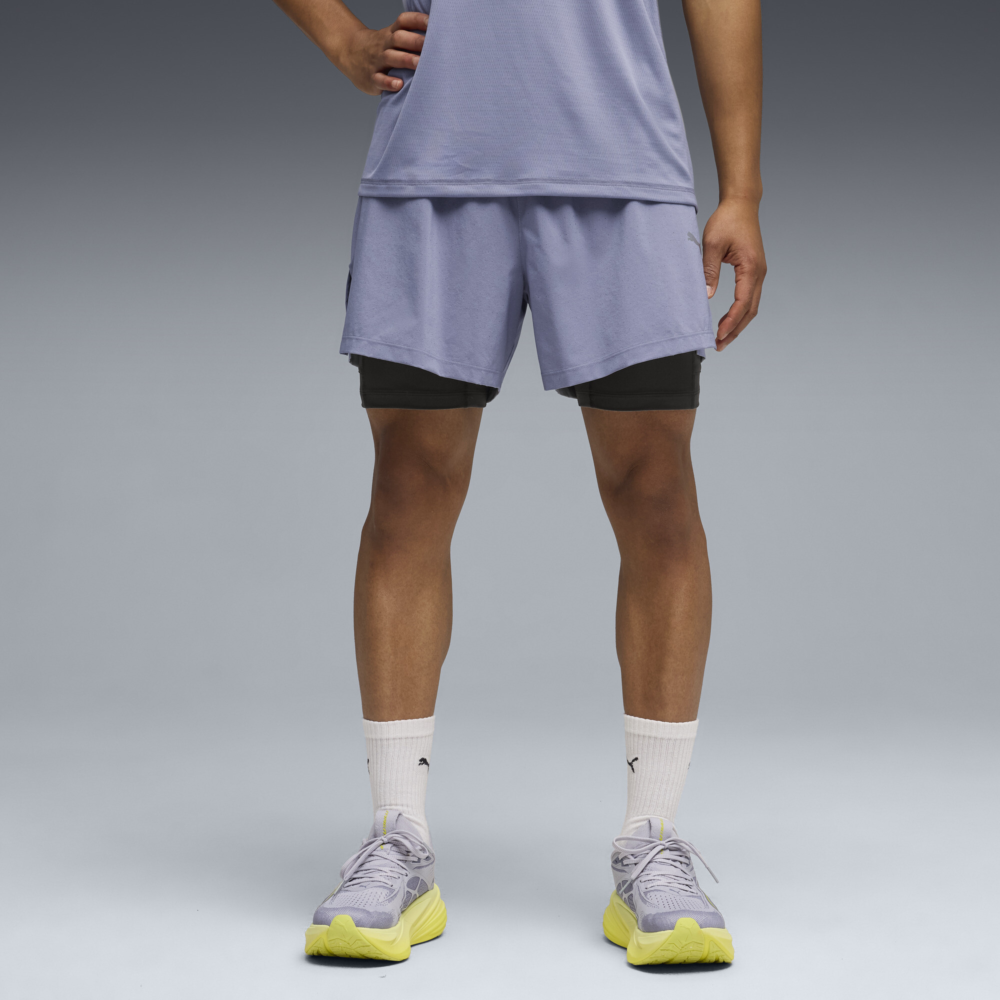 PUMA Dreamrun 2-in-1 dryCELL 5" Laufshorts Herren, Kleidung, Grau, S