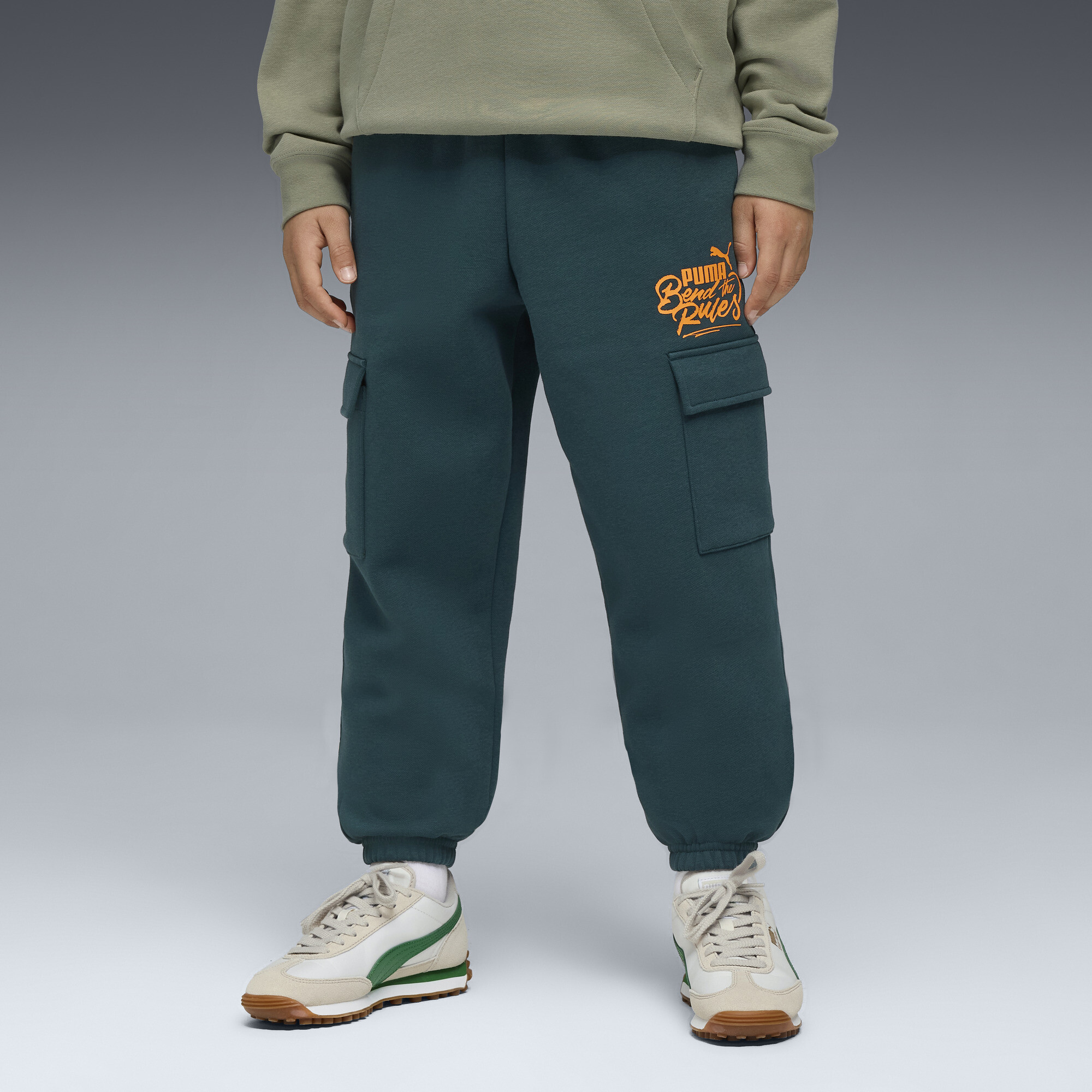 PUMA MID90s Cargo-Jogginghose Teenager, Kleidung, Grün, 7-8Y