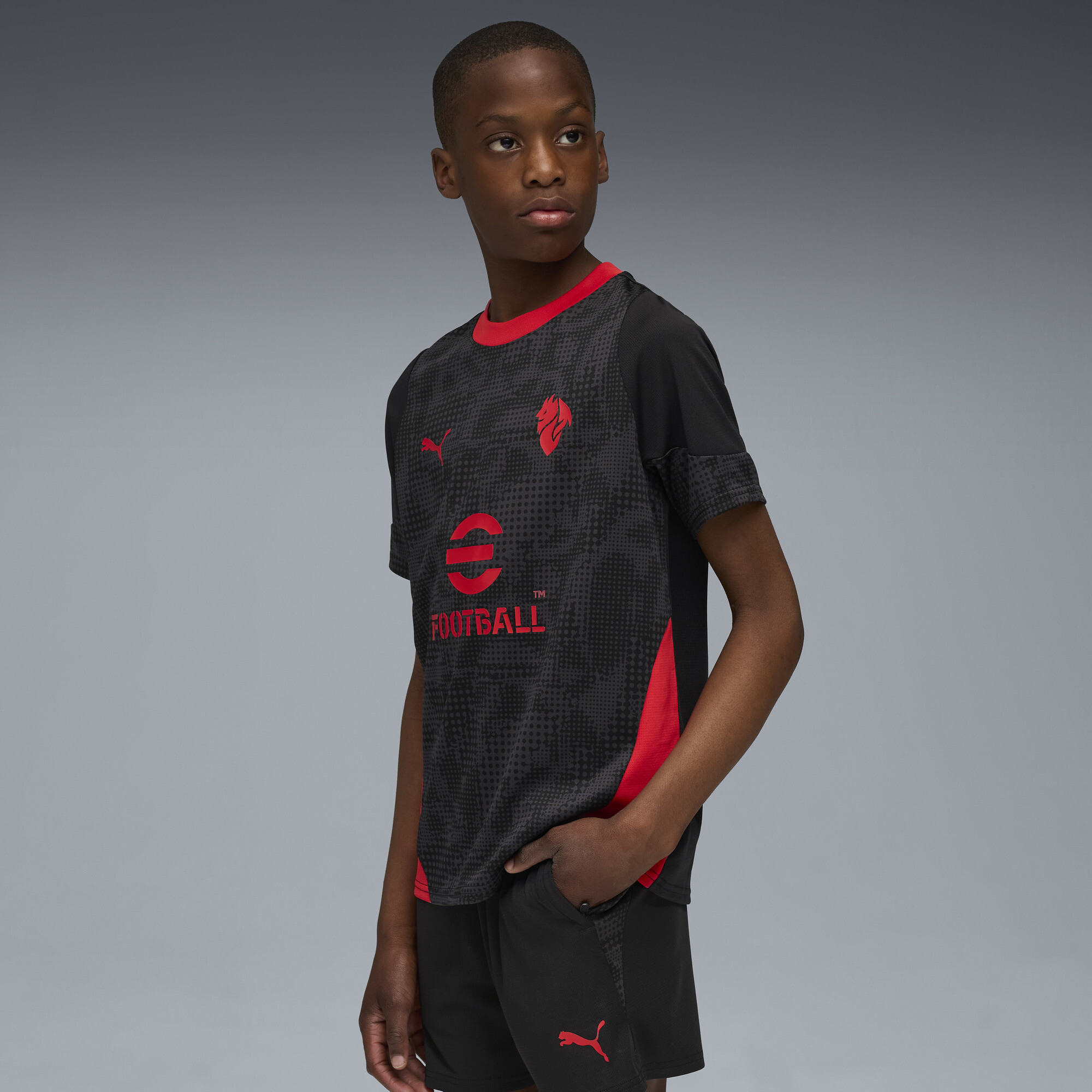 PUMA AC Milan Trainingstrikot Teenager, Kleidung, Schwarz, 9-10Y