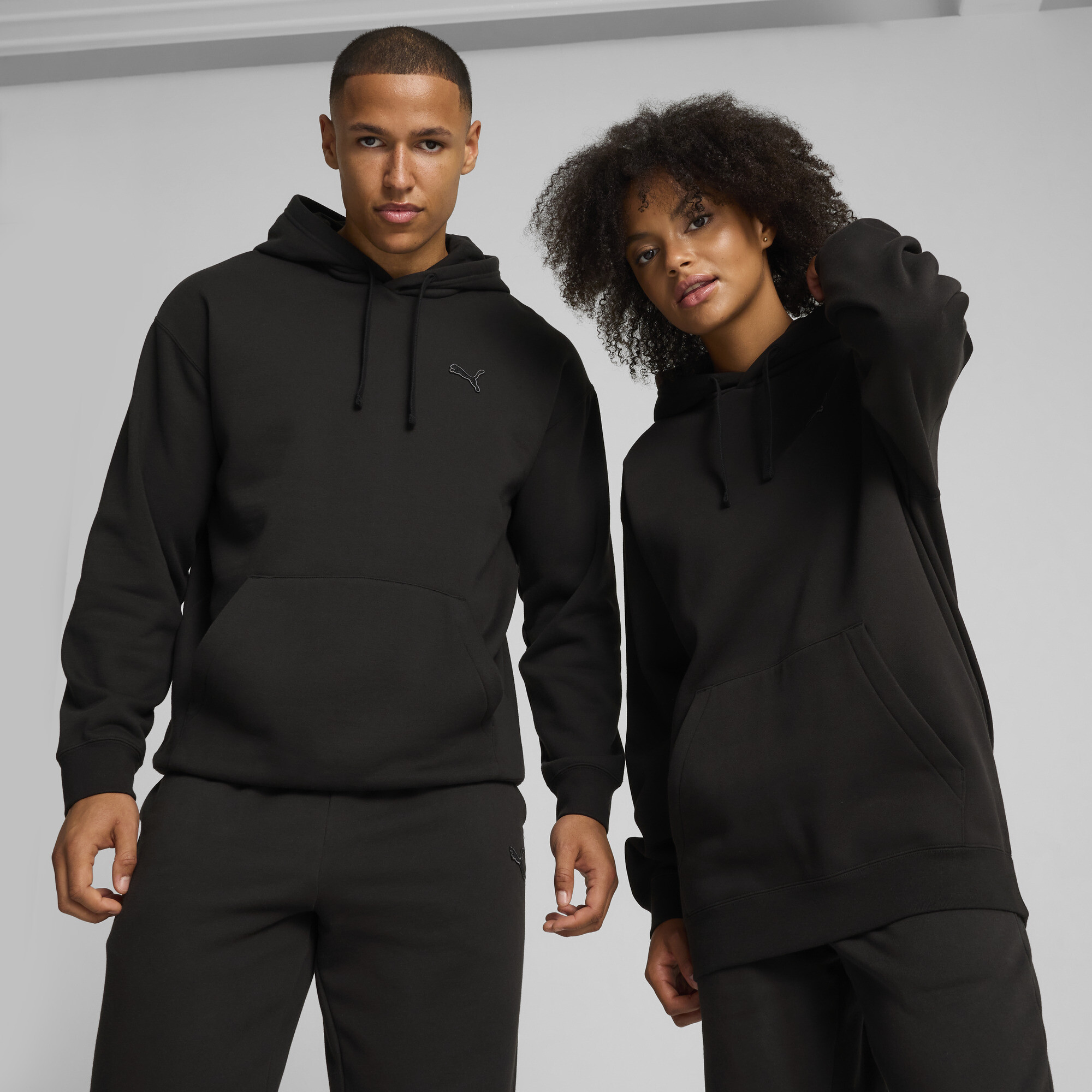 PUMA Essentials Elevated Hoodie Unisex, Kleidung, Schwarz, L