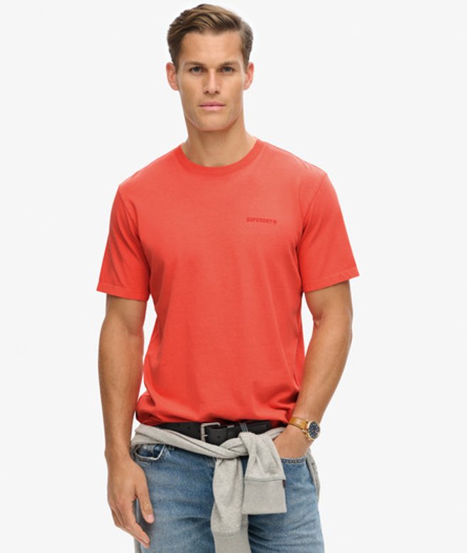 Superdry Herren Locker Geschnittenes, überfärbtes T-shirt mit Logo Koralle - Größe: M