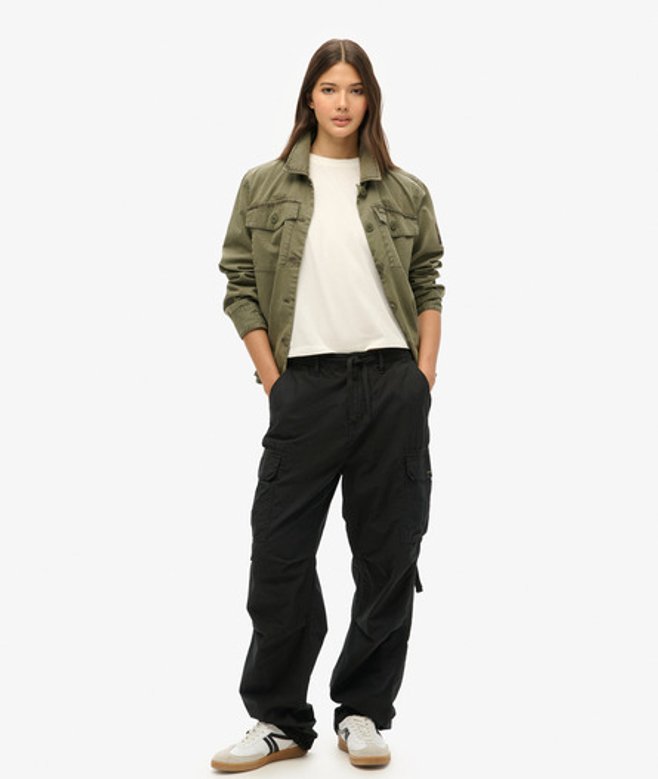 Superdry Damen Para Cargohose mit Niedriger Leibhöhe Schwarz - Größe: 26/32