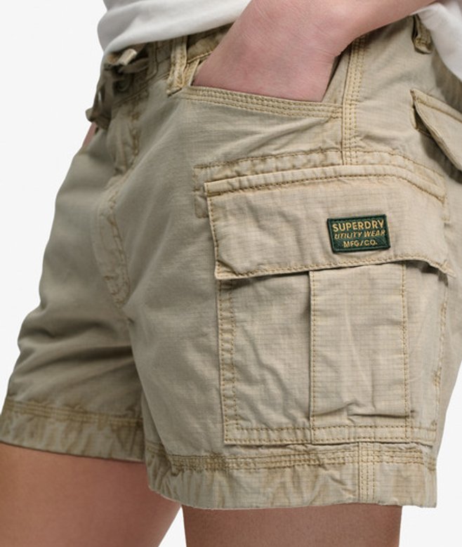 Superdry Damen Cargo Hot Shorts Brown - Größe: 38