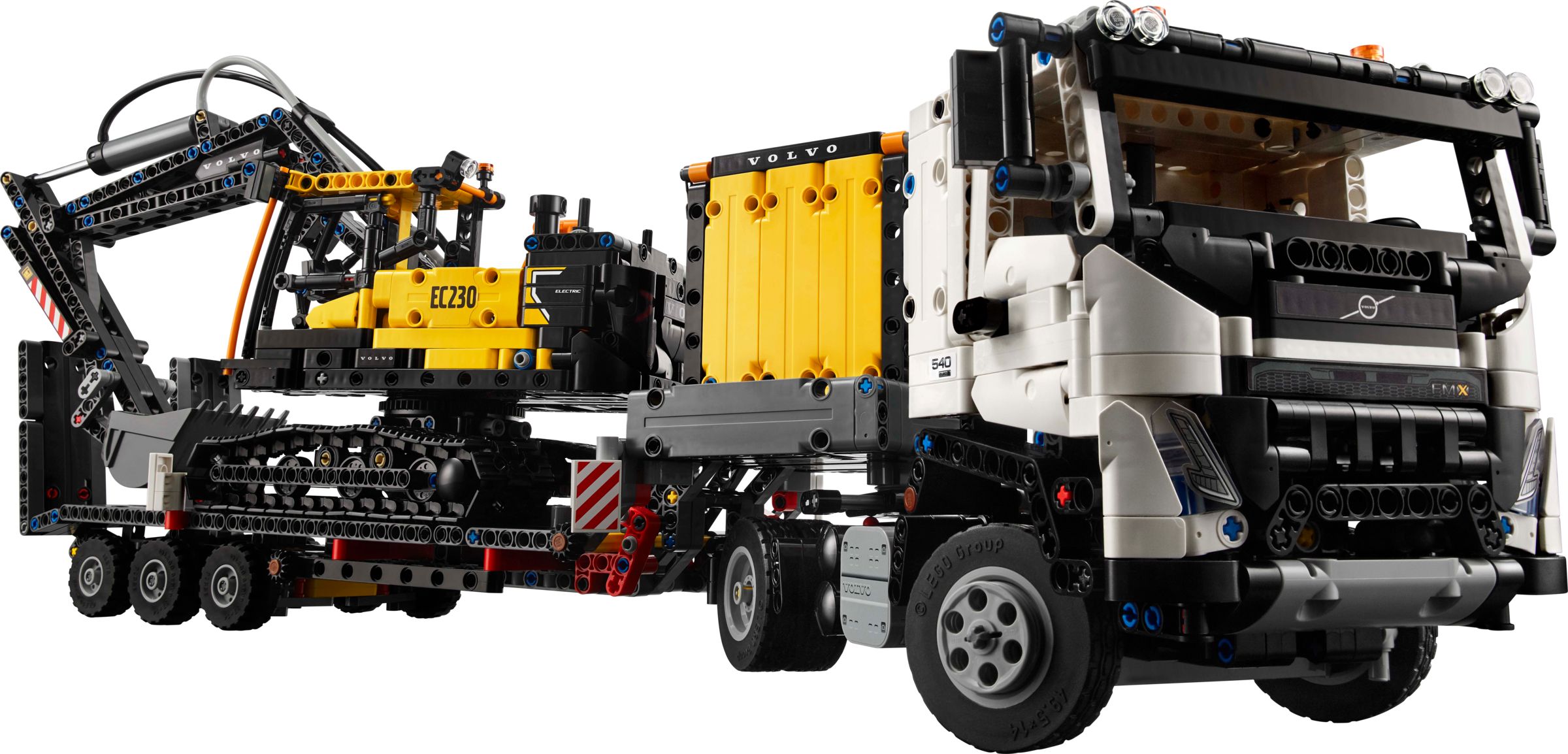 Camión FMX y Excavadora Eléctrica EC230 Volvo