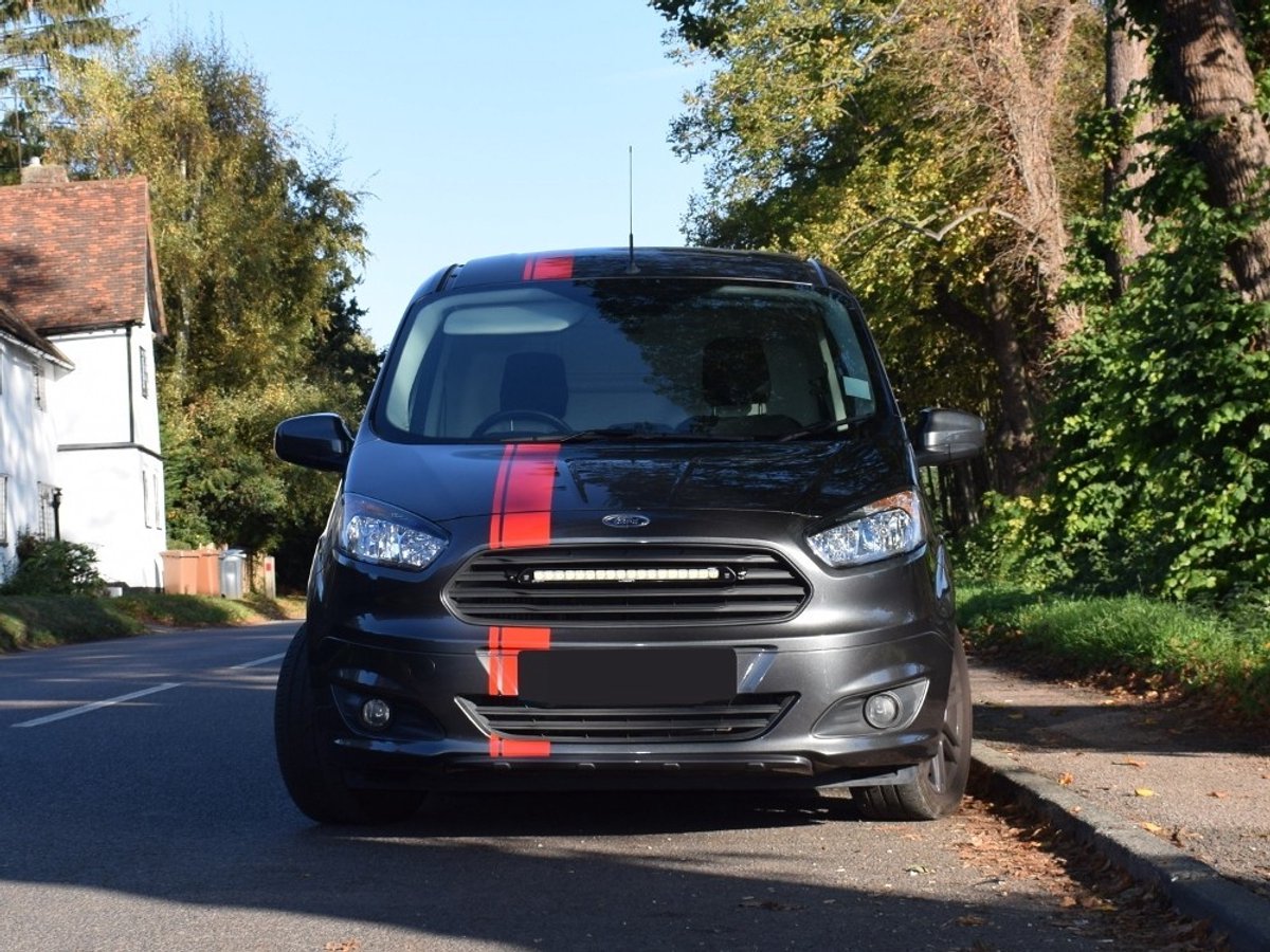 Led bar kit Ford Transit Courier (2014+), Lazer Linear 18, Linear 18 Elite