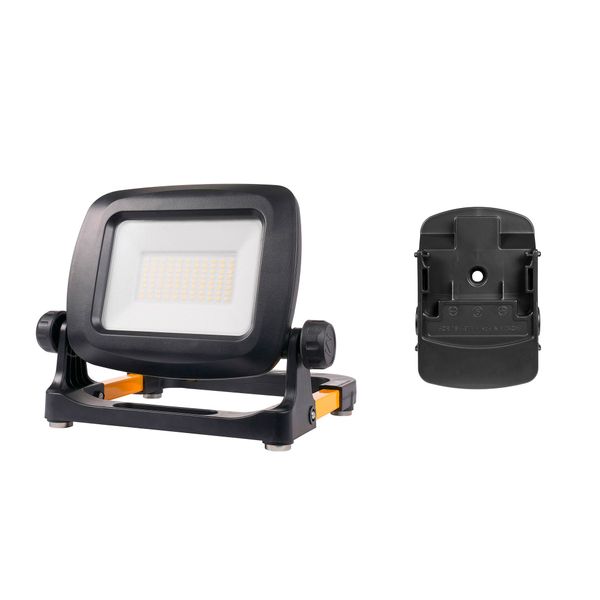 Worklight AGGE Workmate 2K, for powertool batteries, 2100 lm, Light + adapter for DeWalt/Milwaukee batteries
