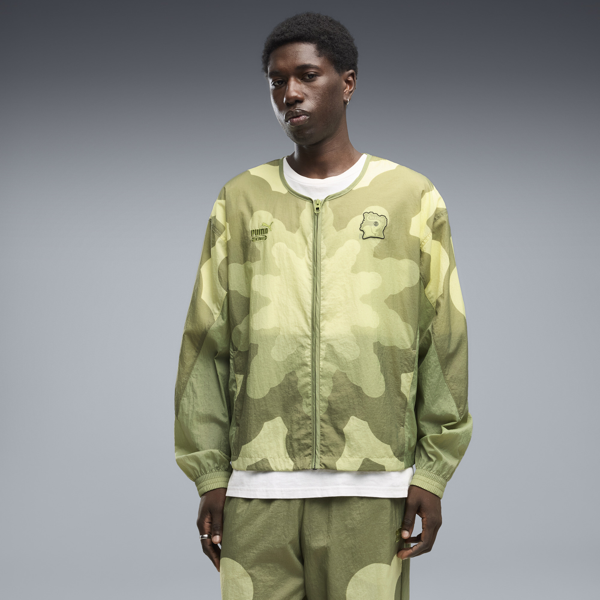 PUMA x ELFENBEINKÜSTE x SALEHE BEMBURY KING Trainingsjacke Herren, Kleidung, Grün, M