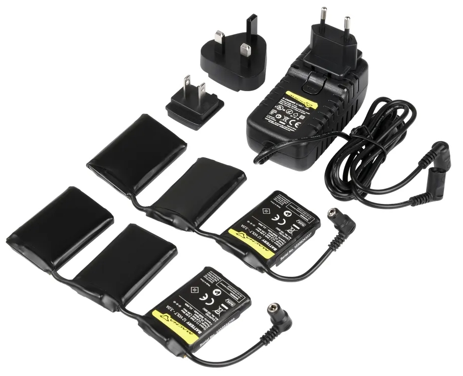 MACNA Set batterijen + Lader 12V 3A, Parts for gloves