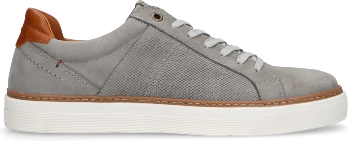 Taupefarbene Nubuk-Sneaker mit weißer Sohle