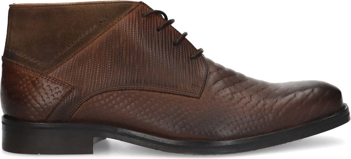Dunkelbraune Lederschnürschuhe mit Prägung