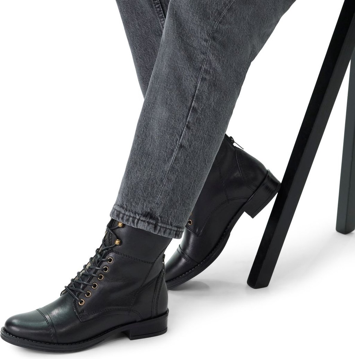 Schwarze Lederstiefel
