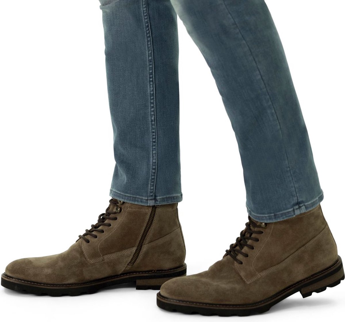 Taupefarbene Schnürboots aus Veloursleder
