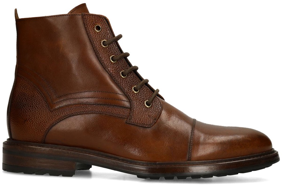 Braune Lederschnürboots