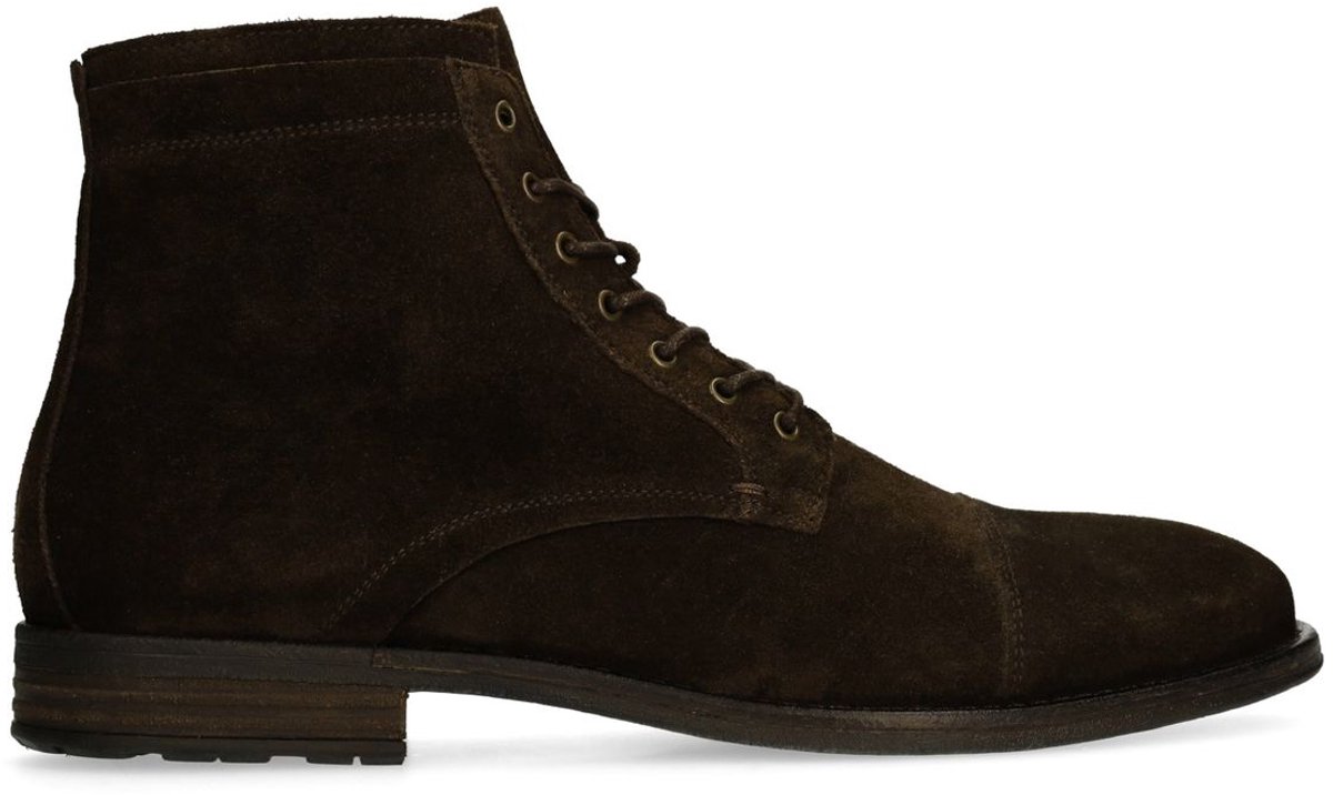 Dunkelbraune Schnürschuhe aus Veloursleder