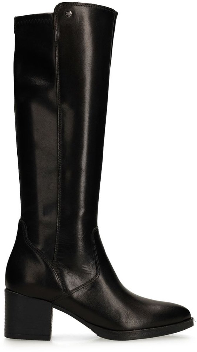 Schwarze Lederstiefel mit Absatz