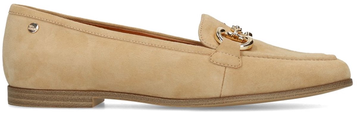Beigefarbene Veloursleder-Loafer mit goldfarbener Kette