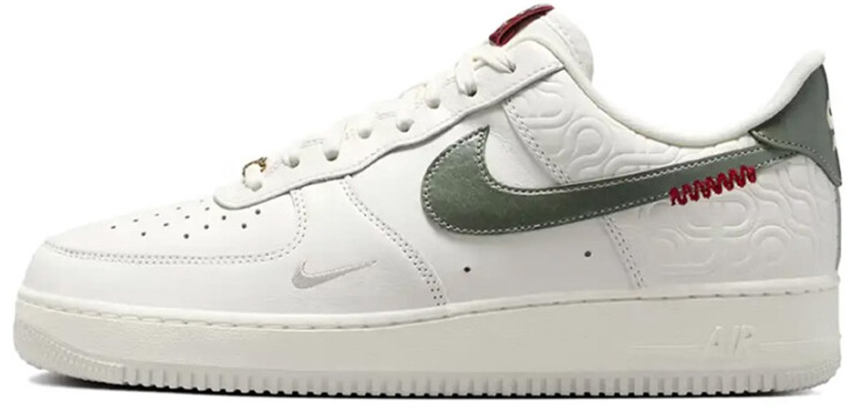 Nike Air Force 1 Low Jahr der Schlange Sneaker HV5979-130 47.5 weiß