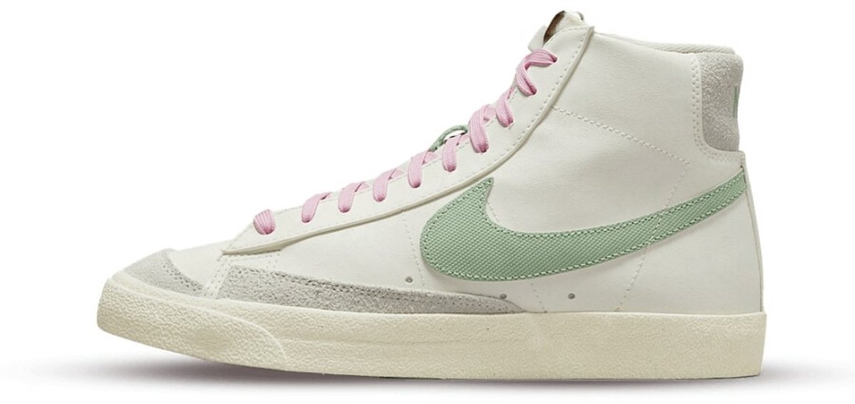 Nike Blazer Mid 77 Premium Certified Fresh Sneakers Skateschuhe DO9787-100 40