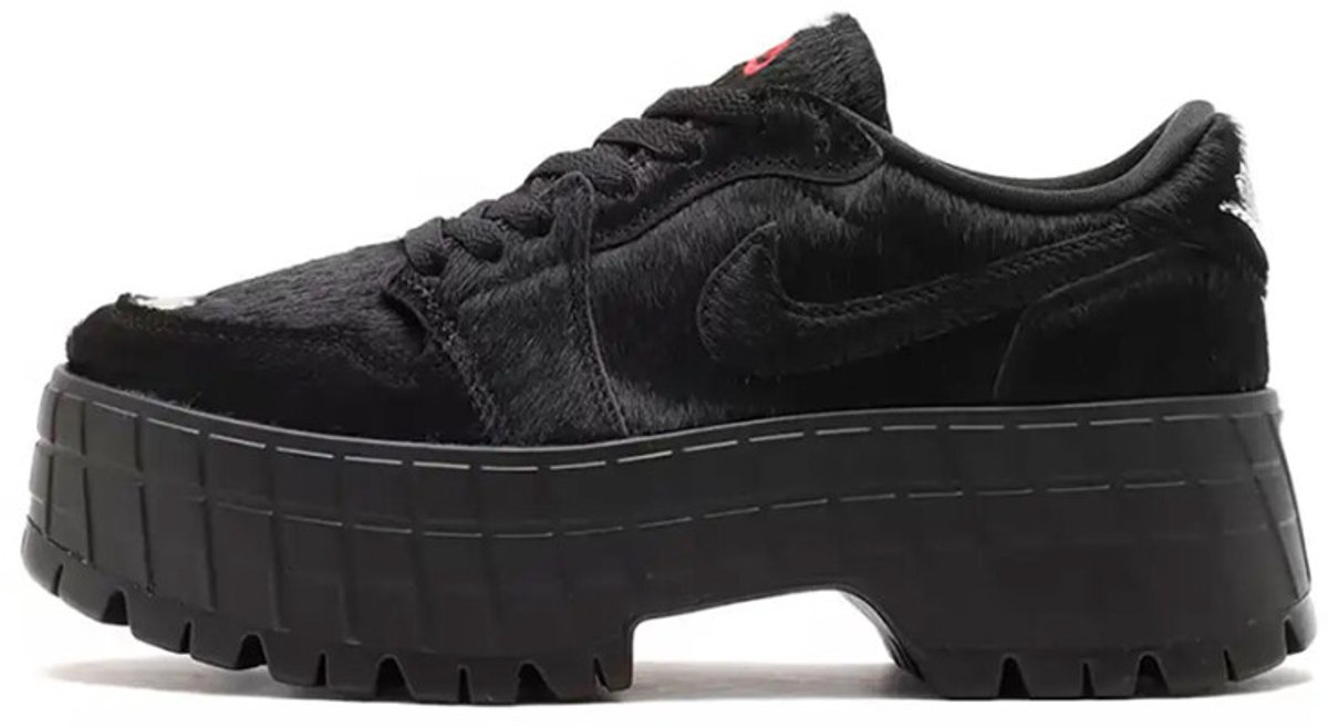Air Jordan 1 Low Brooklyn Black Pony Damen Sneaker Gym-Rot IB7210-006 35.5