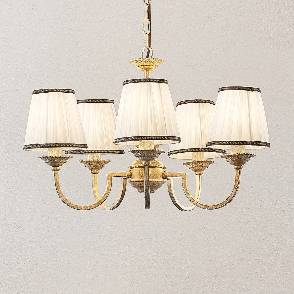 Lumiel 5 Kronleuchter Cream/Antique Brass Lindby - Wohnzimmer - Landhaus / Rustikal - Stoff / Textil - Mehrflammig