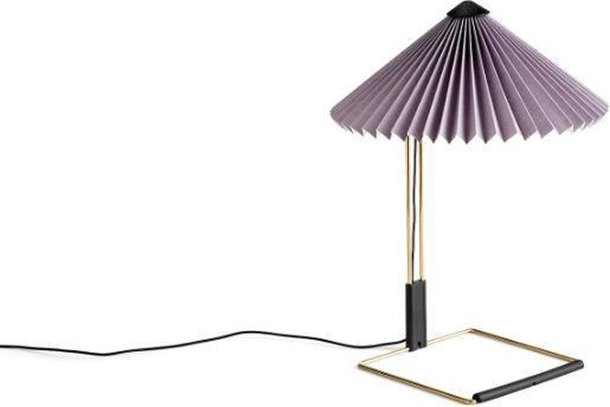 Matin LED-Tischlampe, lila/messing, Höhe 38 cm Matin 300 HAY - Wohnzimmer - Design - Metall - Mit Schirm