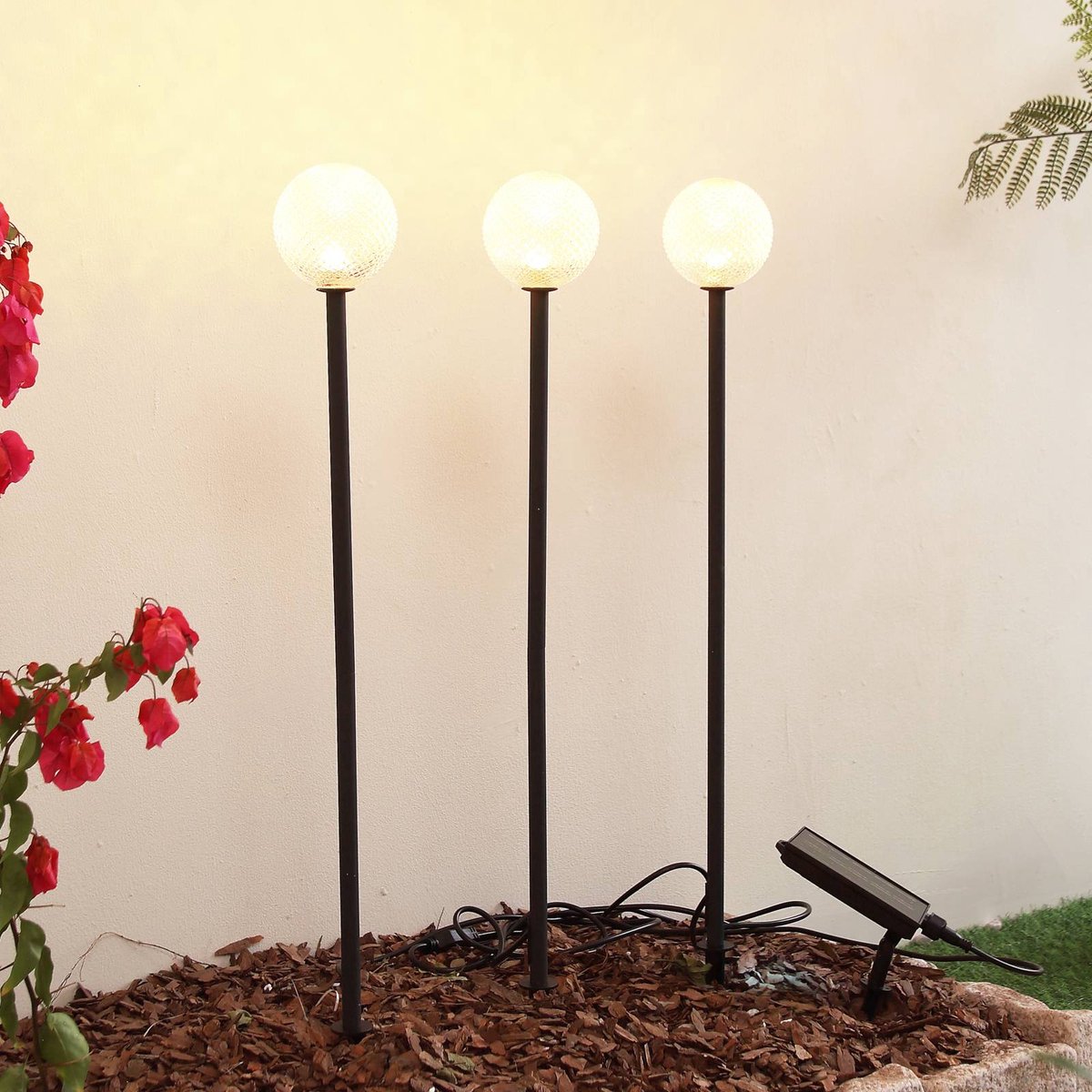 Brindley Solarzellenlampe w/Erdspieß 3 pcs. Schwarz Lindby - Modern - Aluminium - Einflammig