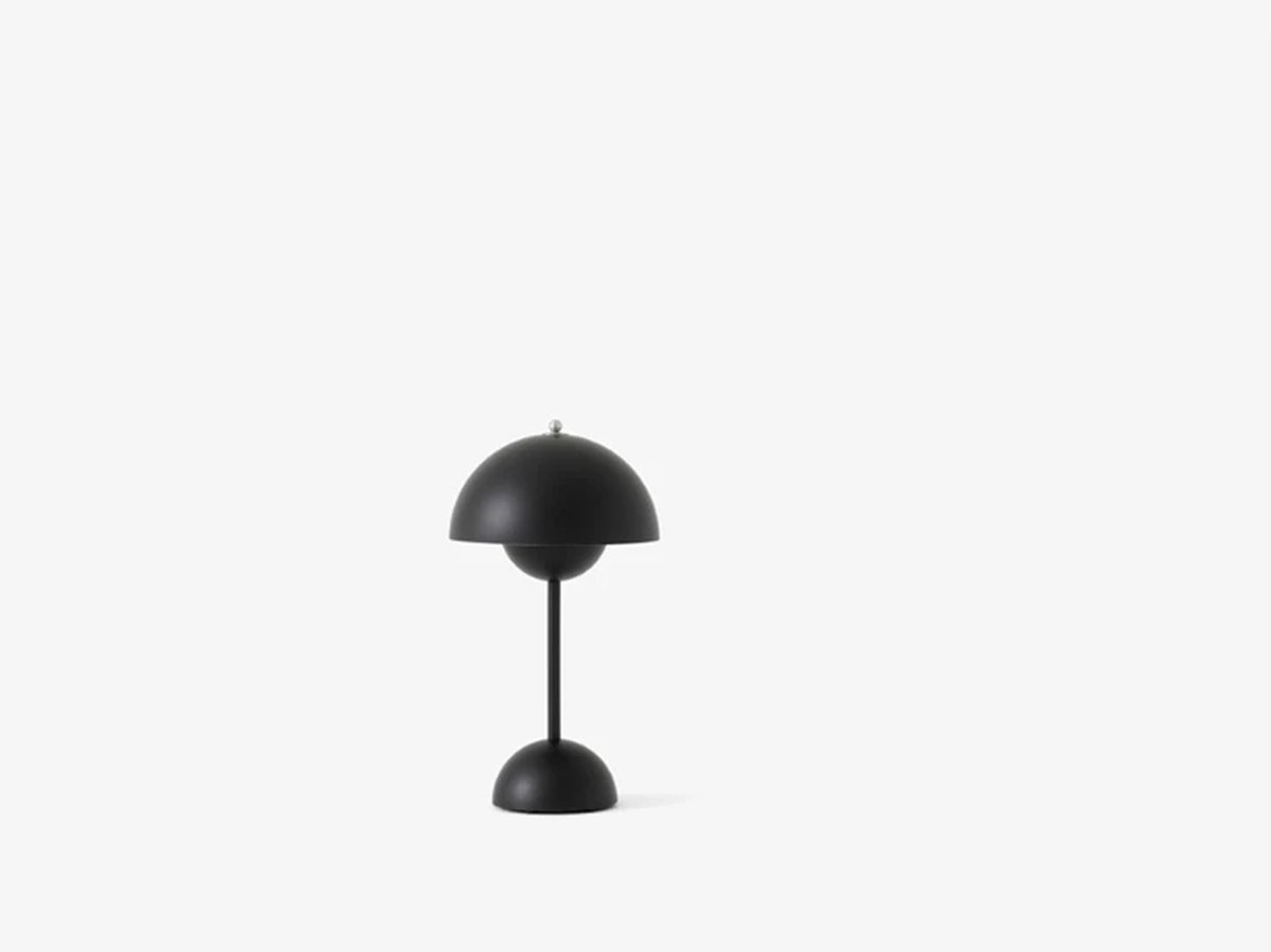 Flowerpot VP9 LED-Akku-Tischlampe, schwarz matt &Tradition - Wohnzimmer - Design - Kunststoff - Mit Schirm