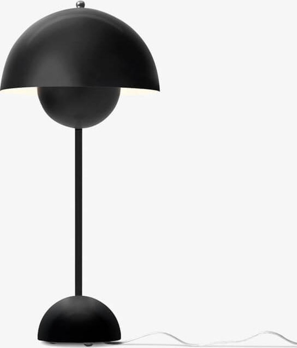 Flowerpot VP3 Tischleuchte, schwarz matt, 50 cm &Tradition - Wohnzimmer - Design - Metall - Einflammig