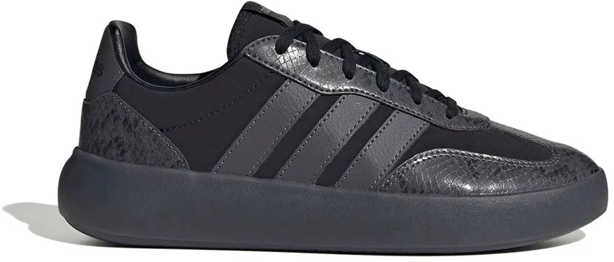 Baskets adidas Barreda Decode