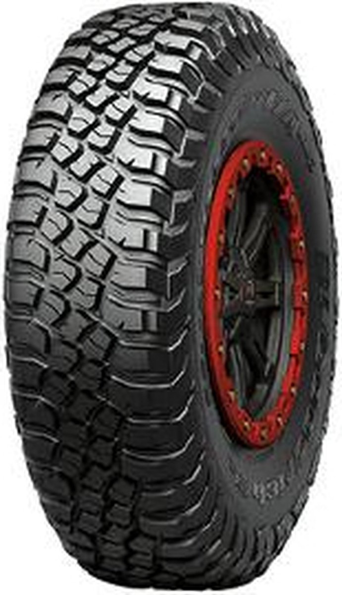 BF Goodrich Mud-Terrain T/A KM 3 ( LT235/70 R16 110/107Q, POR )