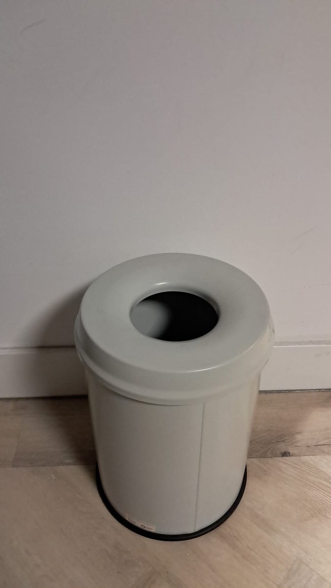 Helit Papierkorb Metall 15l mit Löschkopf lichtgrau