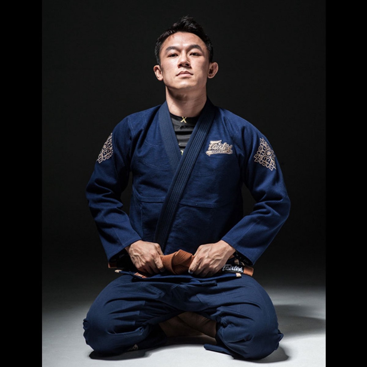 Fairtex Kimono/Gi BJJ Herren Matchanu Blau A1