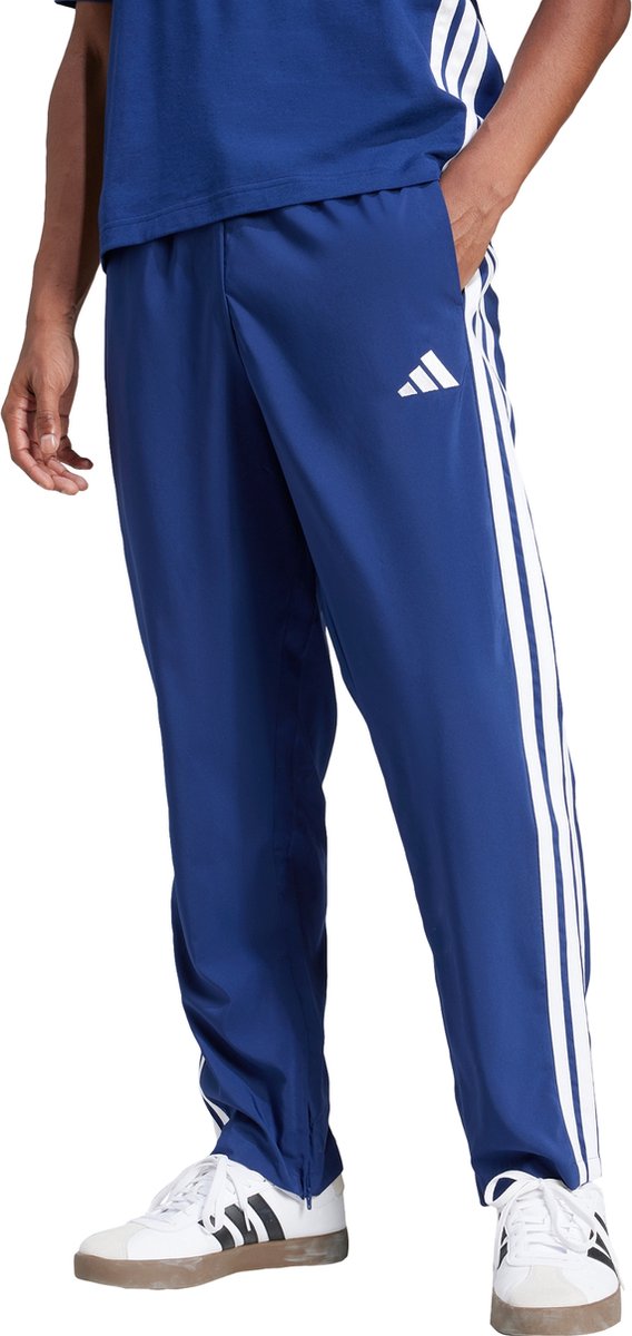 Jogginghose mit offenem Saum adidas Essential 3-Stripes Stanford