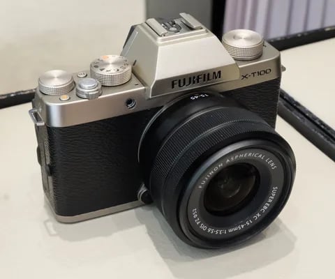 X-T100 camera body
