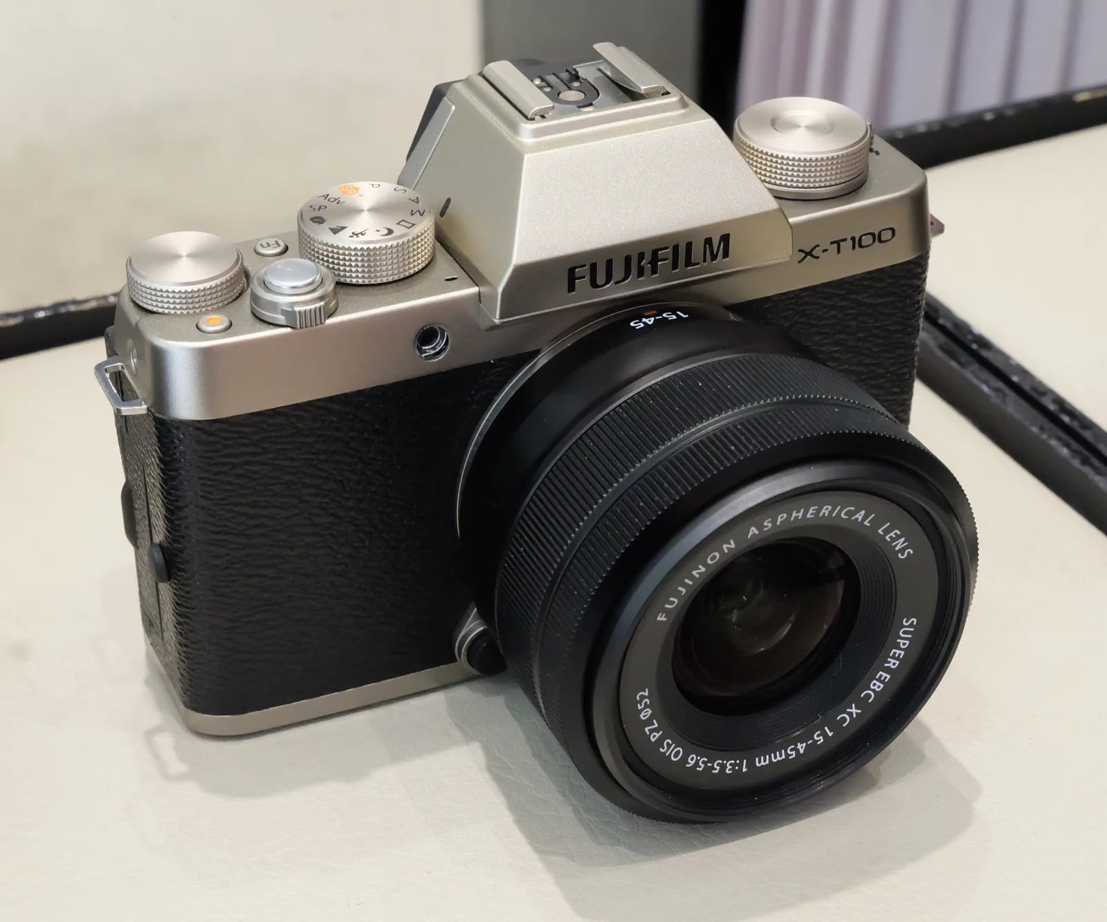X-T100 camera body